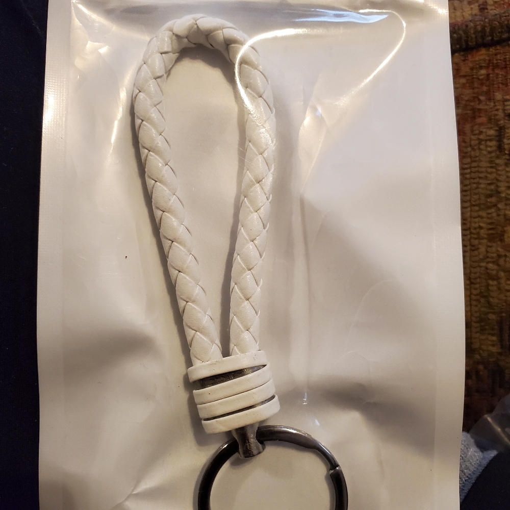 Key ring - Picture 2 of 2
